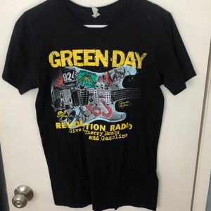 Green Day Revolution Radio T-shirt - men’s S